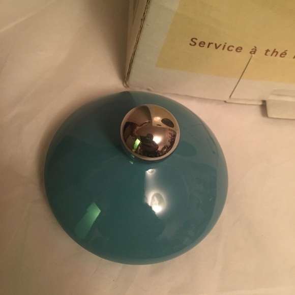 Bnib Tea Tower. See Photos And Description For Actual Color. - Picture 4 of 7